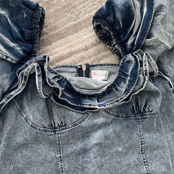 Ms. Diva Plus… Light Denim  Washed Dress! SLEEVES!! - Picture 2 of 5